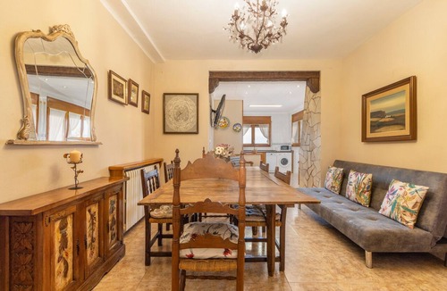Lleida House | Country House 'Casa Rural Cal Pallol' with Private Pool, Wi-Fi and Air Conditioning