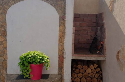 Tebar Cottage | Country House with a game room and barbecue near Alarcón for 6 people