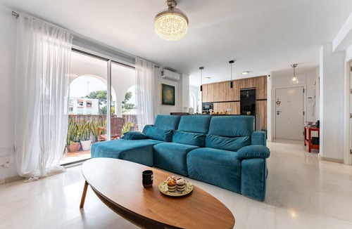 Sitio de Calahonda Apartment | Cozy apartment in Mijas with private terrace