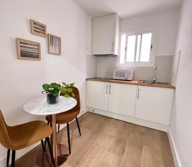 L'Hospitalet de Llobregat Apartment | Crysoyle Apartment Barcelona Next to Camp Nou