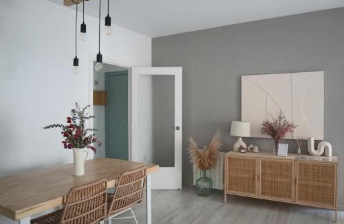 Cunit Apartment | Darahome