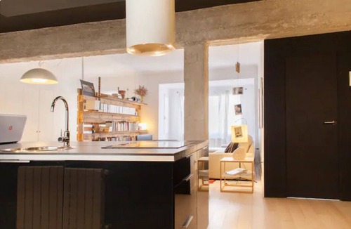 Ensanche Diputacion Apartment | Design apartment for telecommuting and/or vacations.