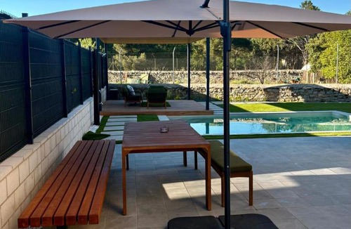 Alpedrete Villa | Design Villa in Madrid Mountains