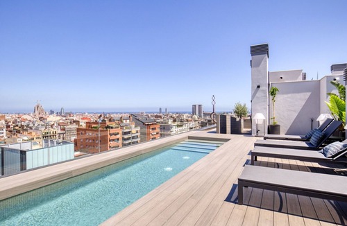 la Vila de Gracia Apartment | El Camp d'en Grassot i Gràcia Nova 3BR w/rooftop & pool, by Blueground