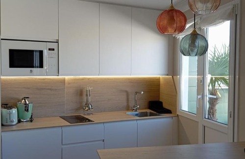 Gijon City Centre Apartment | EL CAPRICHO SUITE by APTOS TURÍSTICOS EL CAPRICHO GIJÓN con Parking incluido