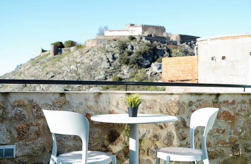 Montanchez Cottage | El Mirador de Montánchez Country House with Jacuzzi and Pool *