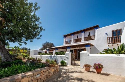Sant Carles de Peralta Villa | ANDREUET Villa. Ibiza. Comfortable, quiet, spacious, family friendly, ideal