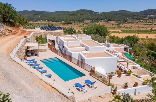 Sant Antoni de Portmany Cottage | CAN PERATU - Country house 100% Ibiza