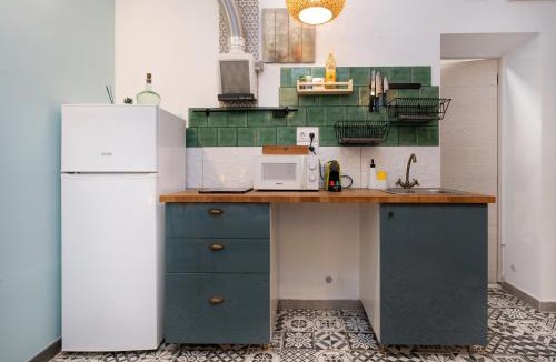 Sant Adria de Besos Apartment | Estudio 10' a pie de la playa, a 20' de Bcn Centro y 15' del Forum Bcn