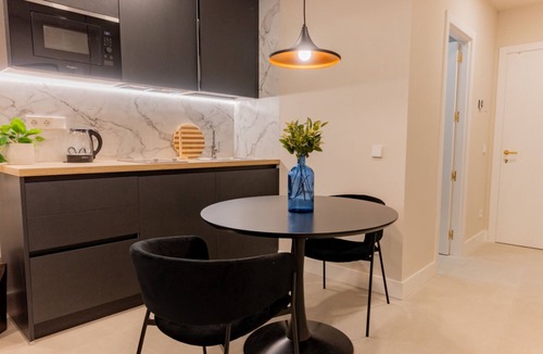 Palos de la Frontera Apartment | Estudio Oriente - Design et confort dans DELICIAS MADRID
