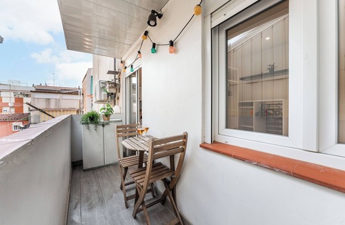 Cornella de Llobregat Apartment | Feel Welcome Barcelona Smart Flat