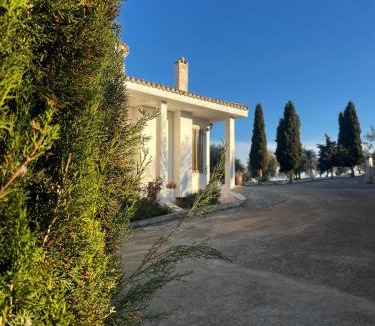 Utiel House | FINCA EL OLIVAR Casa Rural