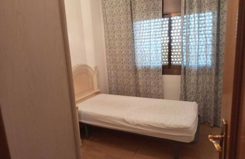 Esplugues de Llobregat Condo | For Rent: July 1–August 31, C/Alcalde Martí Figueras i Castillo, Esplugues de Ll.