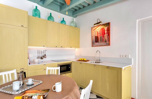 Santa Cruz Apartment | Genteel Home Casa Alcazar