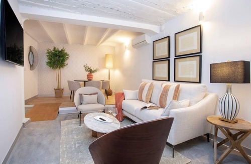 Alameda Apartment | Genteel Home Gran Poder I