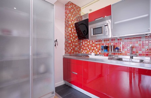 Jeronimos Apartment | Genteel Home Retiro III