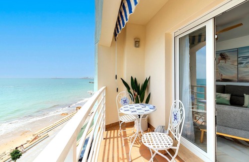 Cadiz Apartment | Genteel Home Victoria