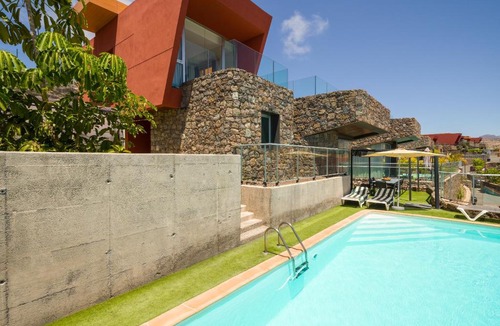 Salobre Villa | Green 9 the Dream Villa with pool and views by CanaryScape