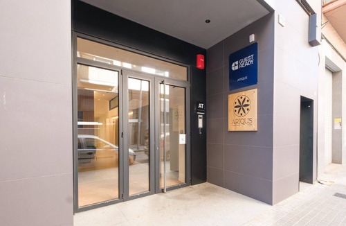 El Port Apartment | Guest Ready - Fira Barcelona Modern Apartments