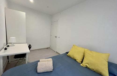 El Prat de Llobregat Apartment | Habitación privada en apartamento compartido junto al Aeropuerto y Fira Barcelona