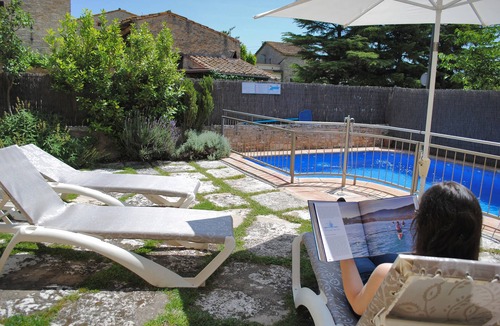 Mata House | High standard house with private pool, 2 km. from Banyoles lake and beaches.