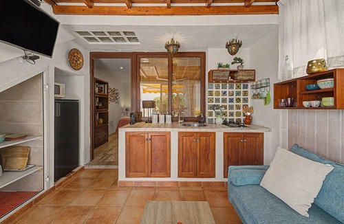 Puerto del Carmen Apartment | Holiday Apartment 'Estudio Sherazad' with Private Garden and Wi-Fi