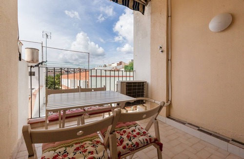 Mataro Apartment | Holiday Apartment "Sant Pere" with Private Terrace, Balcony & Wi-Fi