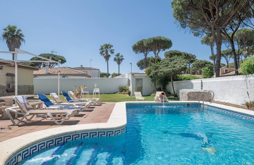 Los Gallos-Cerromolino House | Holiday Home "Chalet Los Paul" with Private Pool and Wi-Fi