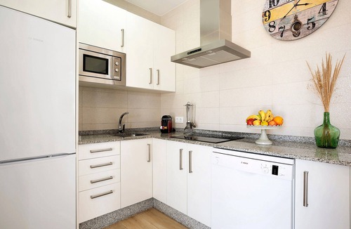 El Palmar House | Holiday Home 'Casa Orilla Sur B' close to the Beach with Pool & Wi-Fi