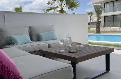 Mar de Cristal House | Holiday Home 'Tom 1 Hochwertiges Appartement' with Shared Pool, Wi-Fi and Air Conditioning
