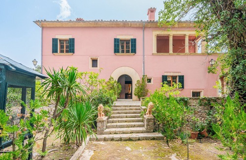 Bunyola House | Holiday Villa 'Villa Son Perot' with Mountain Views, Private Pool and Wi-Fi