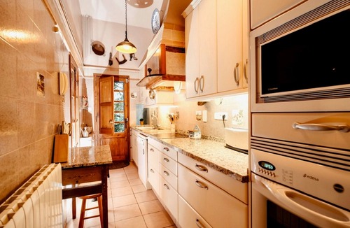 Sant Pol De Mar Ski Chalet | HomeHolidaysRentals Suria - Costa Barcelona