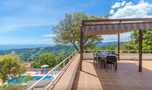 Pineda de Mar Villa | HomeHolidaysRentals Malvina