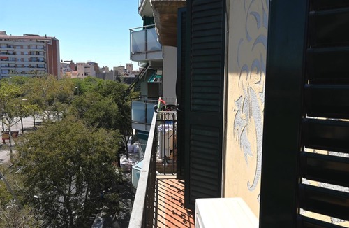 La Nova Esquerra de l'Eixample Apartment | Homenfun Barcelona Plaza España