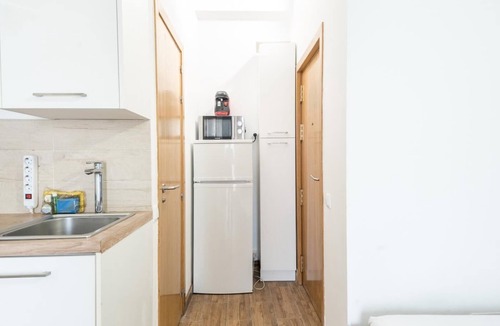 El Carmel Apartment | Homenfun Barcelona Studio Camp Nou II with terrace