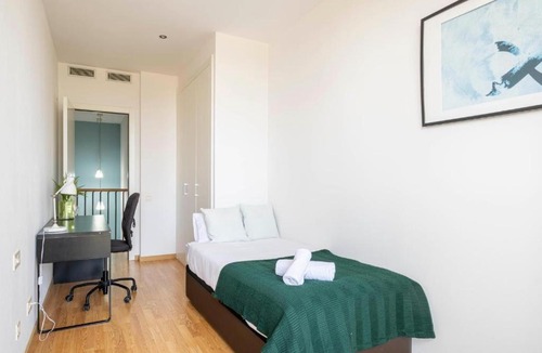El Port Apartment | Homenfun Barcelona Fira Gran Via
