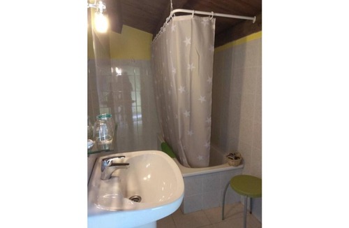 Susqueda Hostel | Hostal del Coll Full Rental 10 people Susqueda Pantano Guilleries