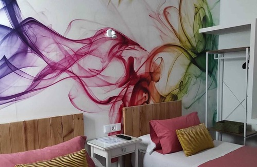Valbueno Hostel | Hostal Huelva Art