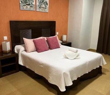 Villarrubia de los Ojos House | Hostal Jijones