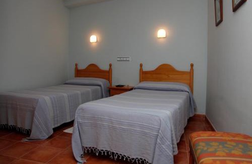 Yunquera de Henares House | Hostal La Granja