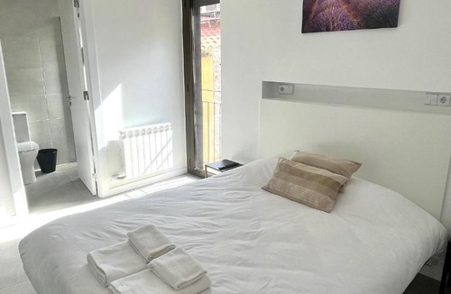 Centre Historic de Manresa Hotel | Hostal La Masia