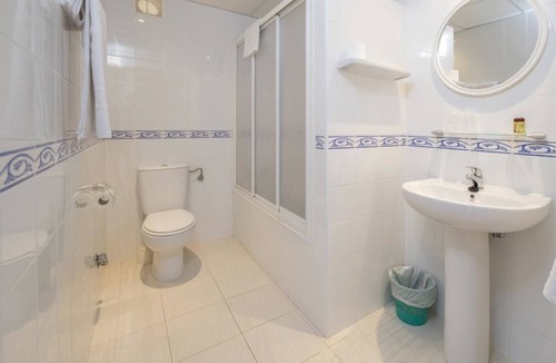 Sant Antoni de Portmany Hostel | Hostal Mallorca