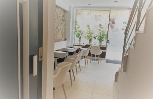 Suria House | Hostal Somnis