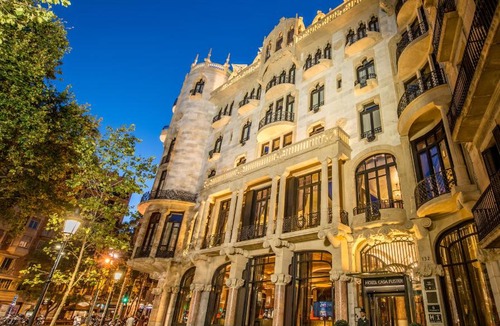 La Vila De Gracia Hotel | Hotel Casa Fuster G.L Monumento
