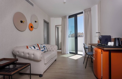Marbella Seafront Promenade Hotel | Hotel Lima - Adults Recommended