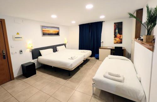 Masnou Hotel | Hotel Llar de Capitans