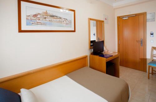 Cap Martinet Hotel | Hotel Ses Figueres