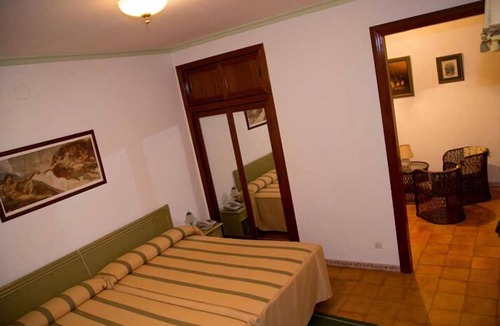 Penarroya-Pueblonuevo Hotel | Hotel Sol