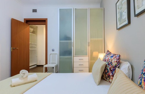 La Sagrada Familia Apartment | Housalia Corsega - Apartment 3 bedrooms next to Sagrada Familia