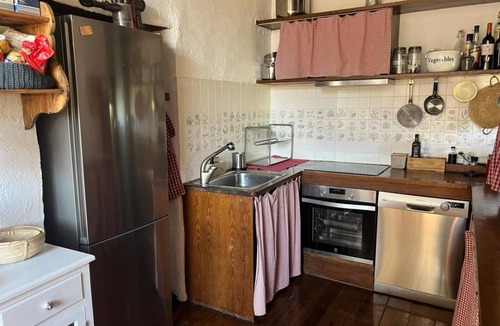 Palau-de-Cerdagne House | House 3 Bed S. XVIII Farmhouse, Fireplace, Garden & BBQ